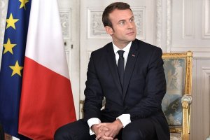 Макрон выборы в Сенат не проиграл. Просто он еще не стал Бонапартом