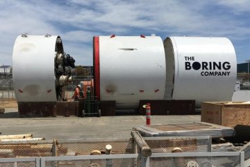 Ілон Маск показав перші випробування тунелю Hyperloop