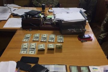 Майор у військкоматі вимагав $1000 за відстрочку