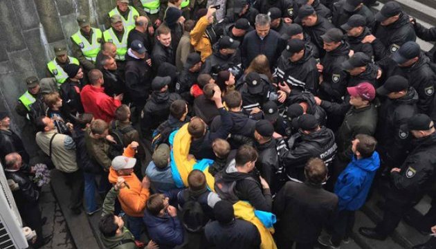 In Kiew bewachen heute die Ordnung 7 000 Polizisten