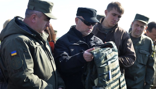 На українську зброю є попит на світових ринках - Турчинов