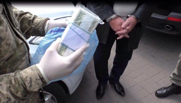 У Києві від підприємця вимагали понад 1$ мільйон нібито для генпрокурора