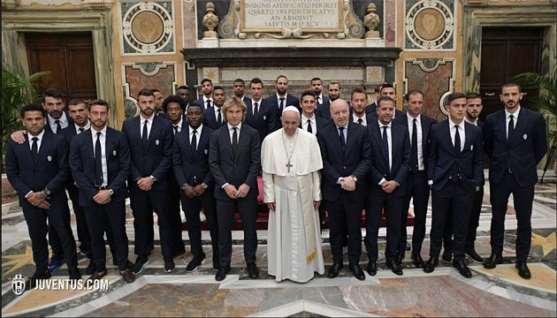 Папа Римський зустрівся з футболістами 