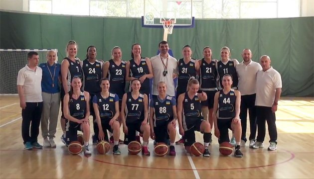 Жіноча національна збірна з баскетболу відправляється у Латвію