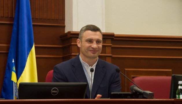 Kiewer Bürgermeister Klitschko lädt Einwohner zur Eröffnung der Radrennbahn und zur Veloparade ein