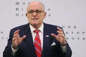 США мали запровадити величезні санкції проти Росії ще під час анексії Криму – Джуліані