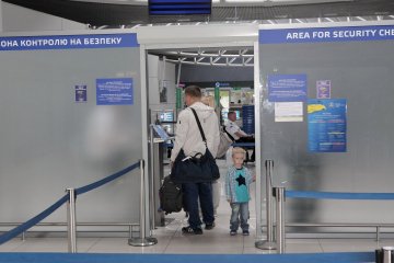 Del régimen de exención visado durante 4 meses se han beneficiado unos 300 mil ucranianos