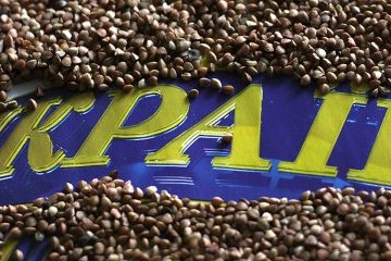 Експерти заспокоюють шанувальників гречки - підстав для її здорожчання немає