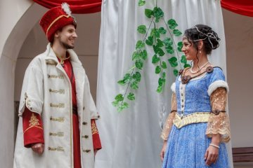 У Мукачівському замку реконструювали весілля володарки - княгині Ілони Зріні