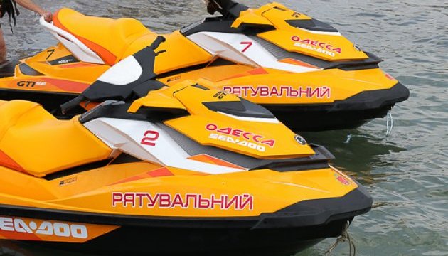В Одесі перед відкриттям курортного сезону рятувальники провели навчання