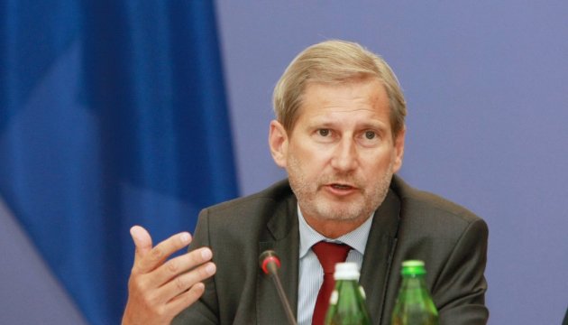 EU Commissioner Hahn announces EUR 50 mln in aid to Ukraine