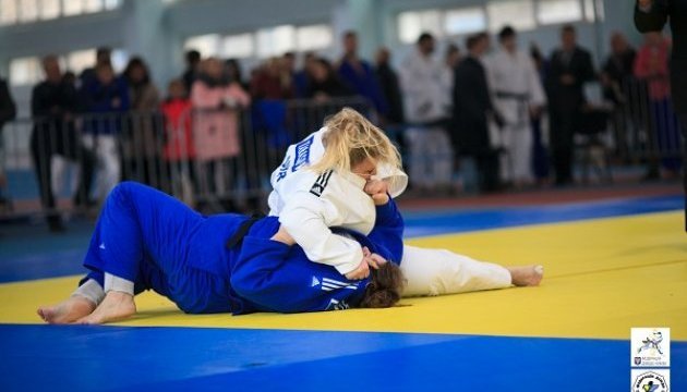 Les judokas Ukrainiens ont remporté deux médailles d’or lors de la Coupe d’Europe en Roumanie 