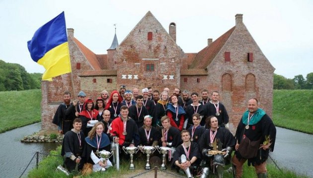 Українці стали дворазовими чемпіонами з історичного фехтування у Данії