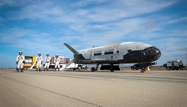 SpaceX запустить орбітальний лайнер для американської армії