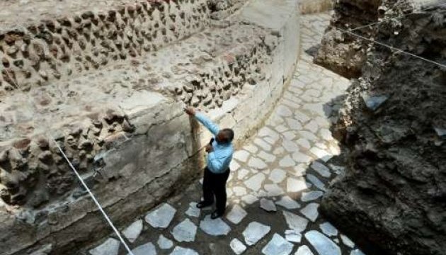 Археологи у Мексиці відкопали древній храм ацтеків