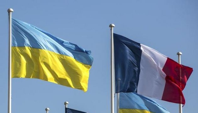 Poroshenko intends to visit France in the near future