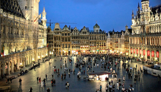 Los operadores turísticos de Bruselas esperan el aumento de flujo turístico de Ucrania en un 20%