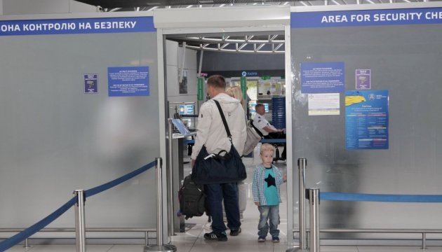 У МЗС розповіли про найчастіші причини непропуску за безвізом