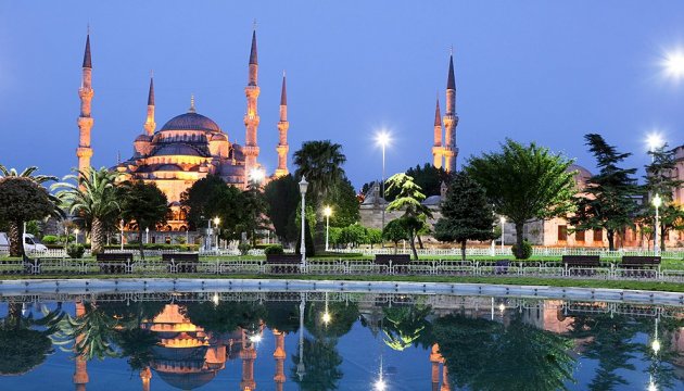 Ucrania en el Top-10 de los países según el número de turistas en Turquía