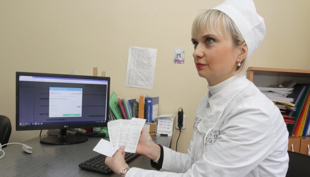 Українські медики отримають бонуси від мобільних операторів