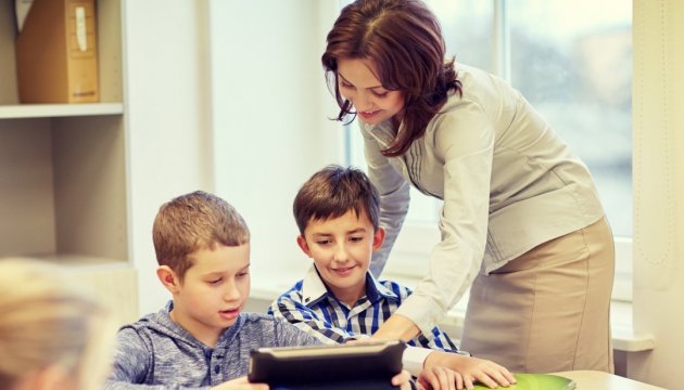 LEGO education methodology being introduced in Ukrainian elementary schools