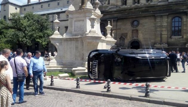 Водій Toyota Prado, який скоїв ДТП біля храму в центрі Львова, раніше працював у ДАІ  