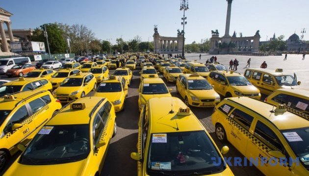 Засновник Uber Тревіс Каланик залишив пост глави компанії - ЗМІ