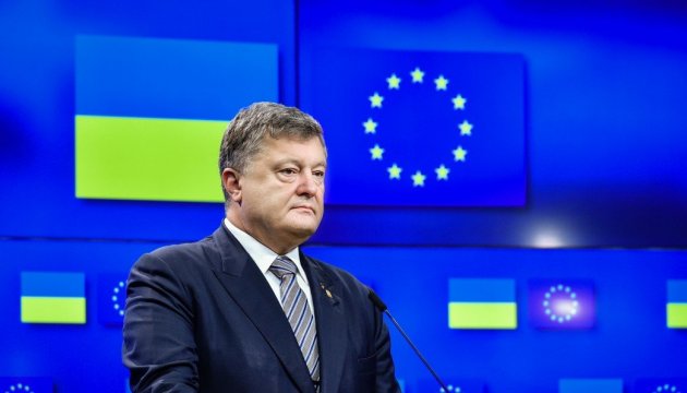Poroshenko: Extensión de las sanciones internacionales contra Rusia se convertirá en una nueva victoria de Ucrania