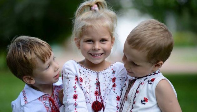 Майже 250 дітей з Донеччини поїхали на відпочинок до Одещини - ОДА