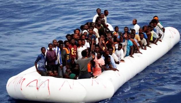 В море близ Ливии за неделю спасли почти тысячу мигрантов