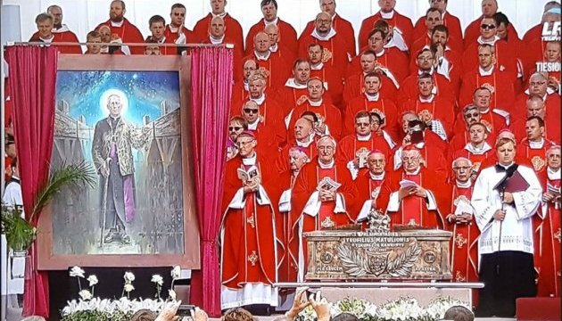 Католицька церква визнала блаженним архієпископа - борця проти Радянської влади