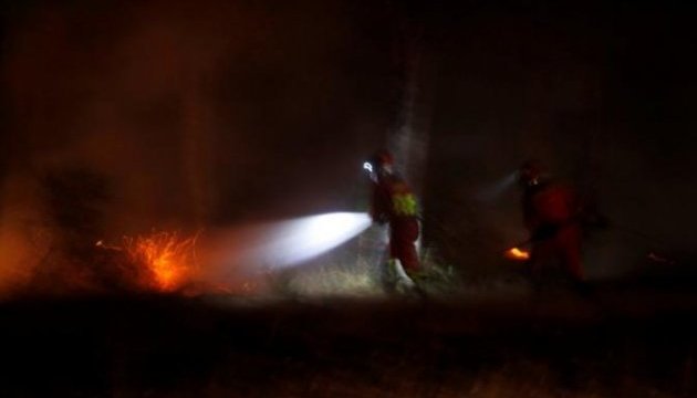 В Іспанії вирує лісова пожежа, евакуювали майже дві тисячі осіб