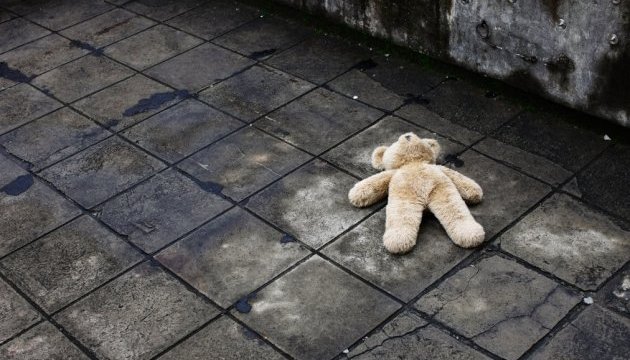 Поліція знайшла вбитою шестирічну дівчинку, яку понад тиждень шукали на Донеччині