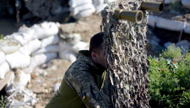АТО: бойовики накрили Кряківку мінометним вогнем