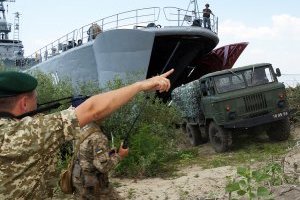 Sea Breeze -2017: морпехи десантировались на Дунае и освободили от "террористов" аэропорт