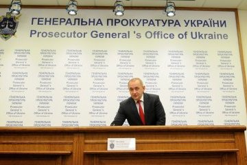 Самогубства в армії: Матіос назвав брехнею заяву генерала Міноборони