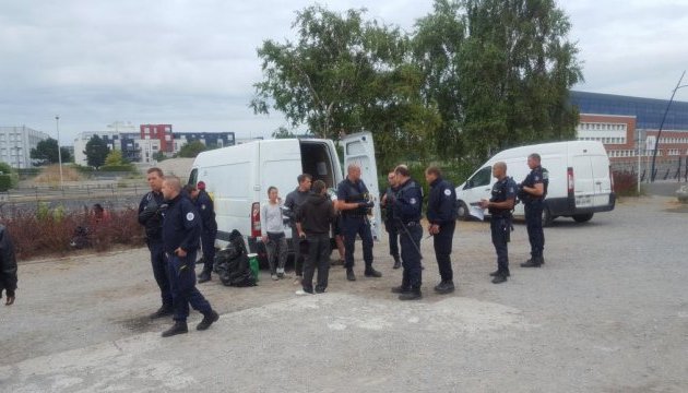 У Кале поліція застосовує надмірну силу проти мігрантів - правозахисники