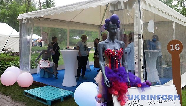 «Русский мир» не спить, і демократам треба «крутитися» «Русский мир» не спить, і демократам треба «крутитися»