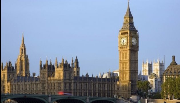 Londres insta a Moscú a que libere presos políticos ucranianos