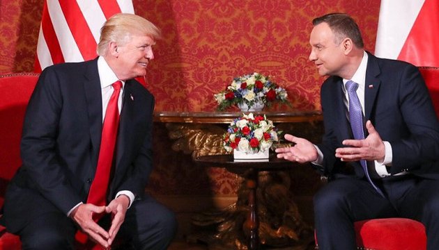 Duda, Trump discuss LNG supplies to Ukraine

