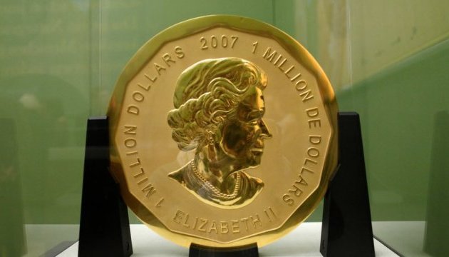 Викрадення 100-кілограмової монети в Німеччині: є затримані, монету не знайшли