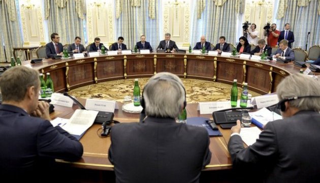 Угода про асоціацію: Порошенко озвучив “директиву для української влади”