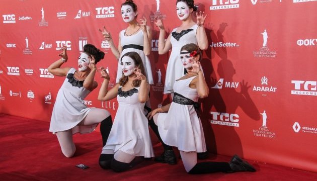 Гурт Dakh Daughters дасть концерти у Лінці та Інсбруку Гурт Dakh Daughters дасть концерти у Лінці та Інсбруку