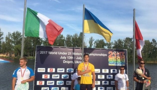 Данило Фільченко виграв юніорський чемпіонат світу з воднолижного спорту у Дніпрі