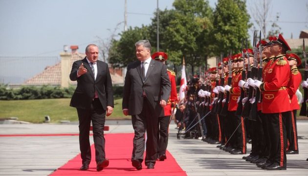 Poroshenko holding talks with Georgian president