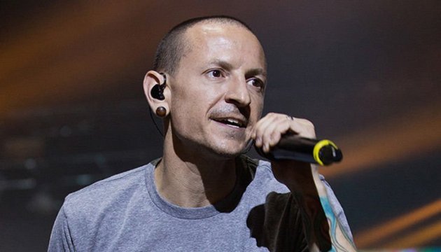 Вокаліст Linkin Park покінчив життя самогубством - ЗМІ