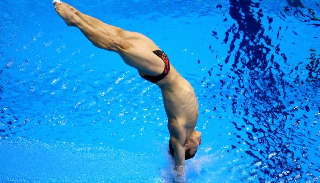 Максим Долгов вийшов до півфіналу чемпіонату світу в стрибках у воду з вишки