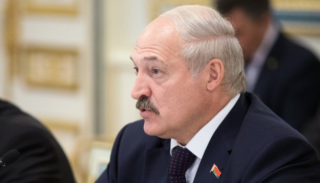 Lukashenko backs Zelensky's initiatives on new format of talks