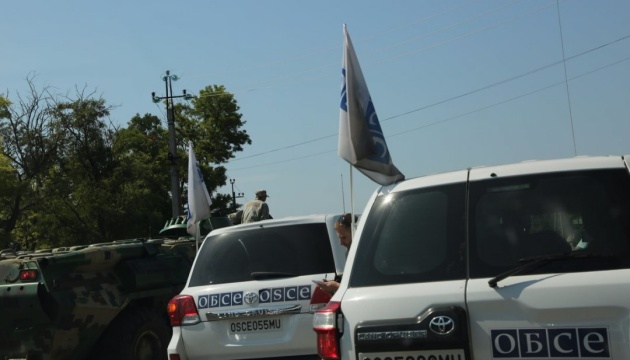 Місія ОБСЄ побачила російські танки під Луганськом 