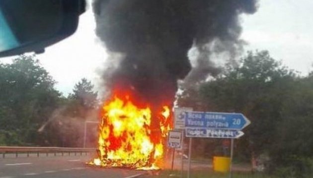 У Болгарії загорівся автобус із російськими туристами